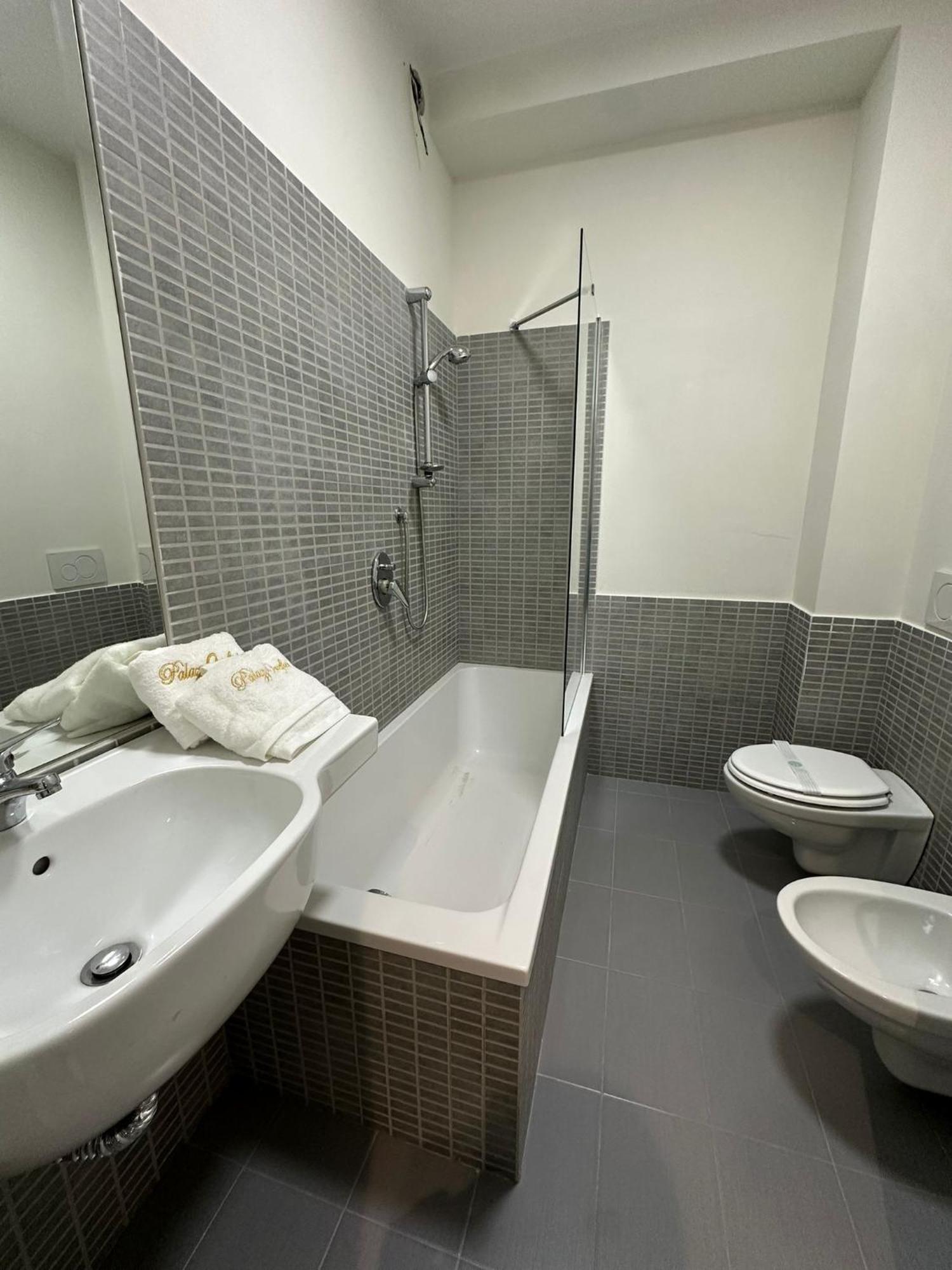 Palazzorefici Nápoly Kültér fotó